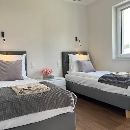 度假居 Na Polanie-szafirek *