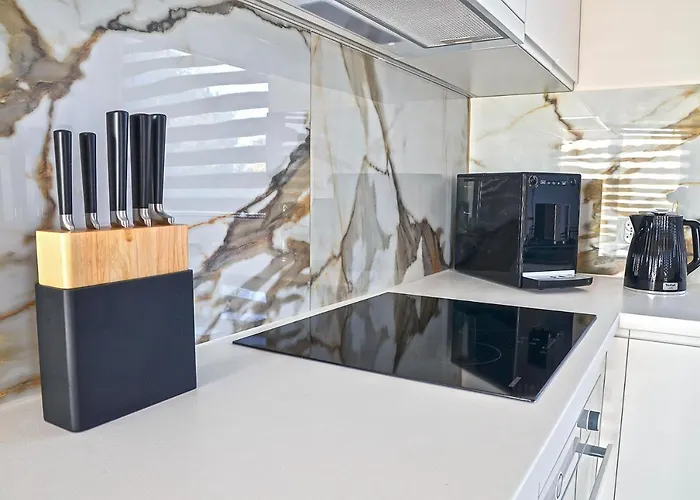 Na Polanie-szafirek بيت للعطل *