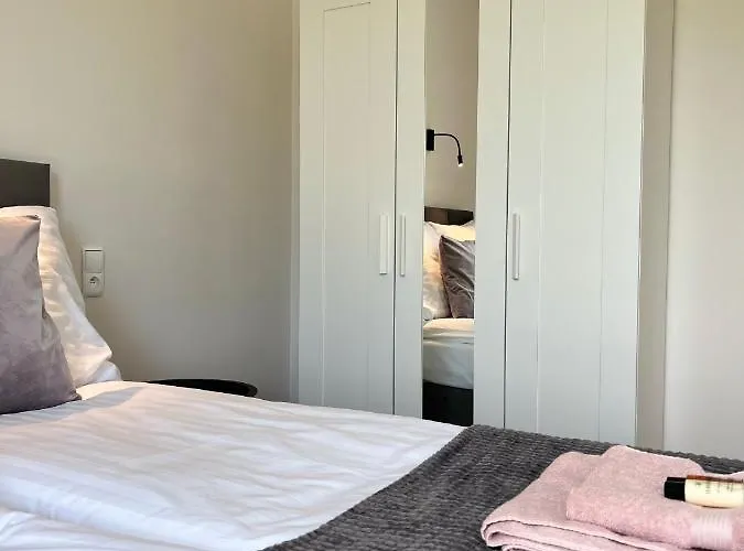 度假居 Na Polanie-szafirek